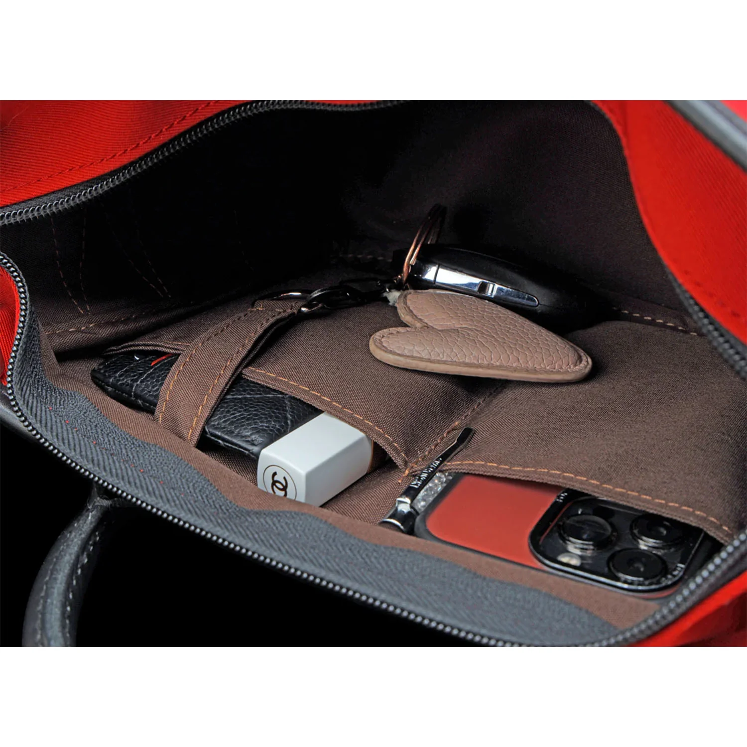 Billingham Dolly Grip Burgundy Canvas / Black Leather - Image 5