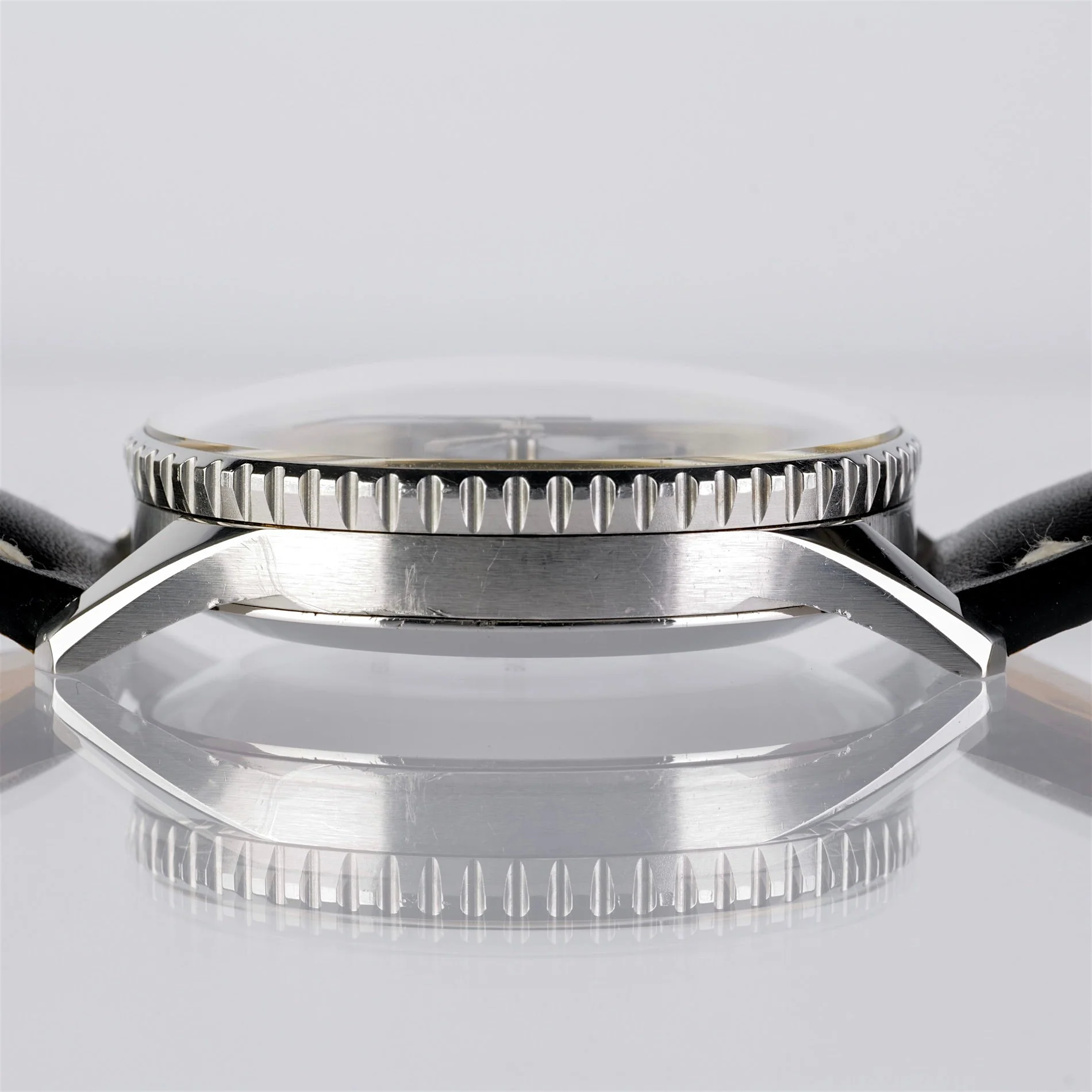 Breitling Navitimer 806 AOPA Dial, Reverse Panda 995640 - Image 8