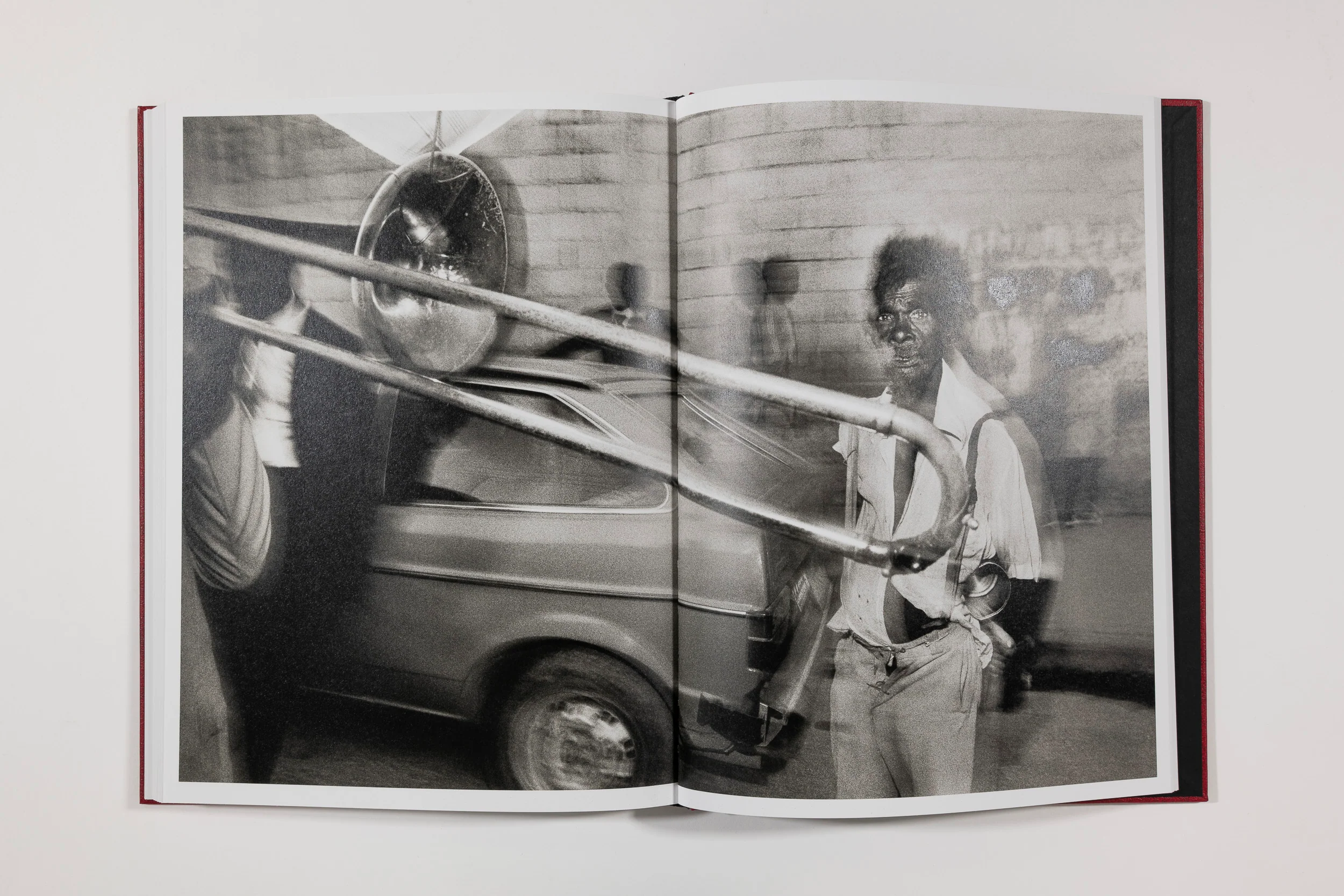 Bruce Gilden, Haiti - Image 5