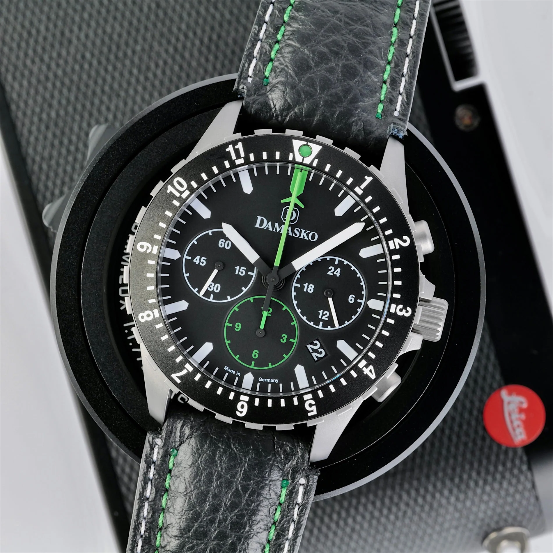 Damasko DC86 Green, Boxed 91