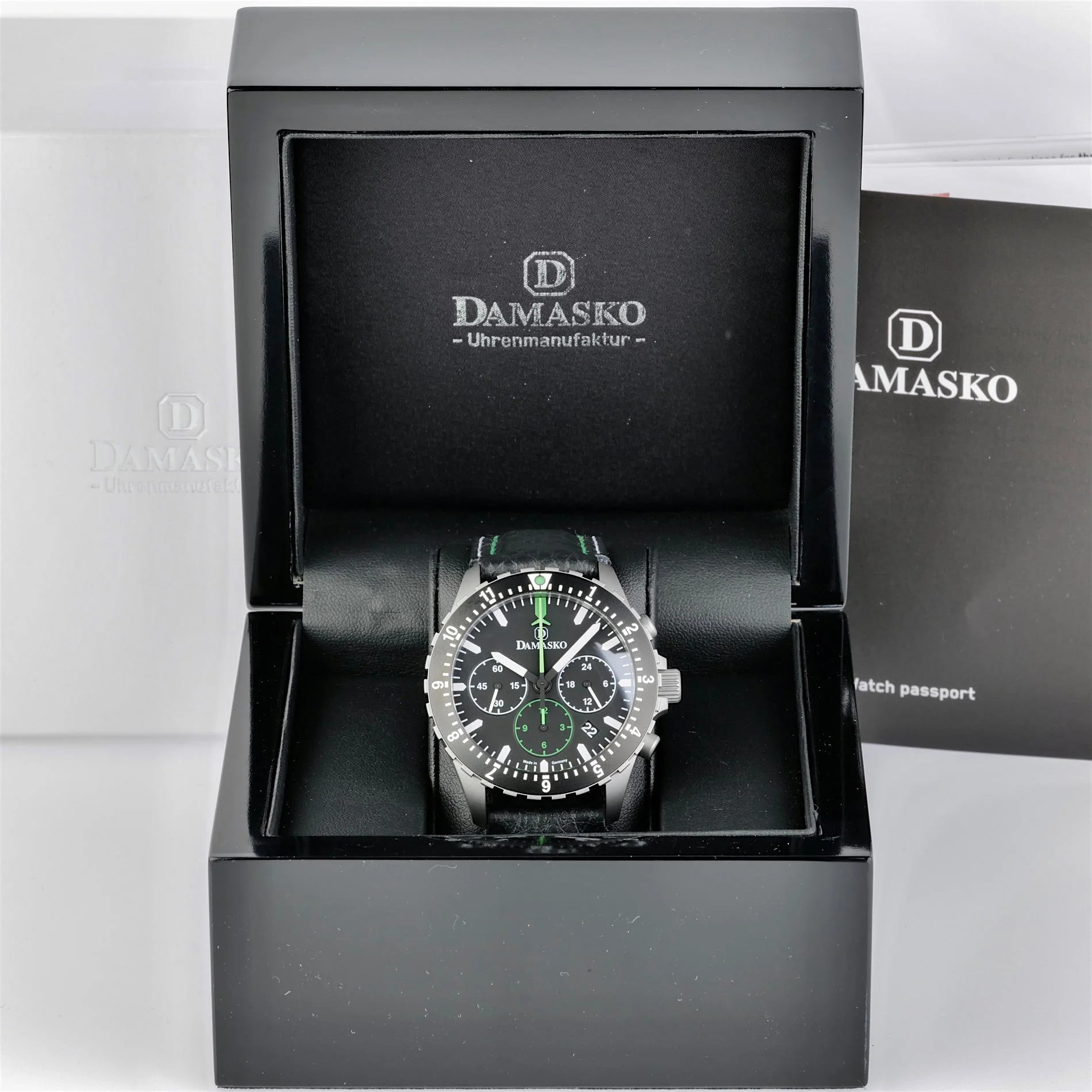 Damasko DC86 Green, Boxed 91 - Image 4