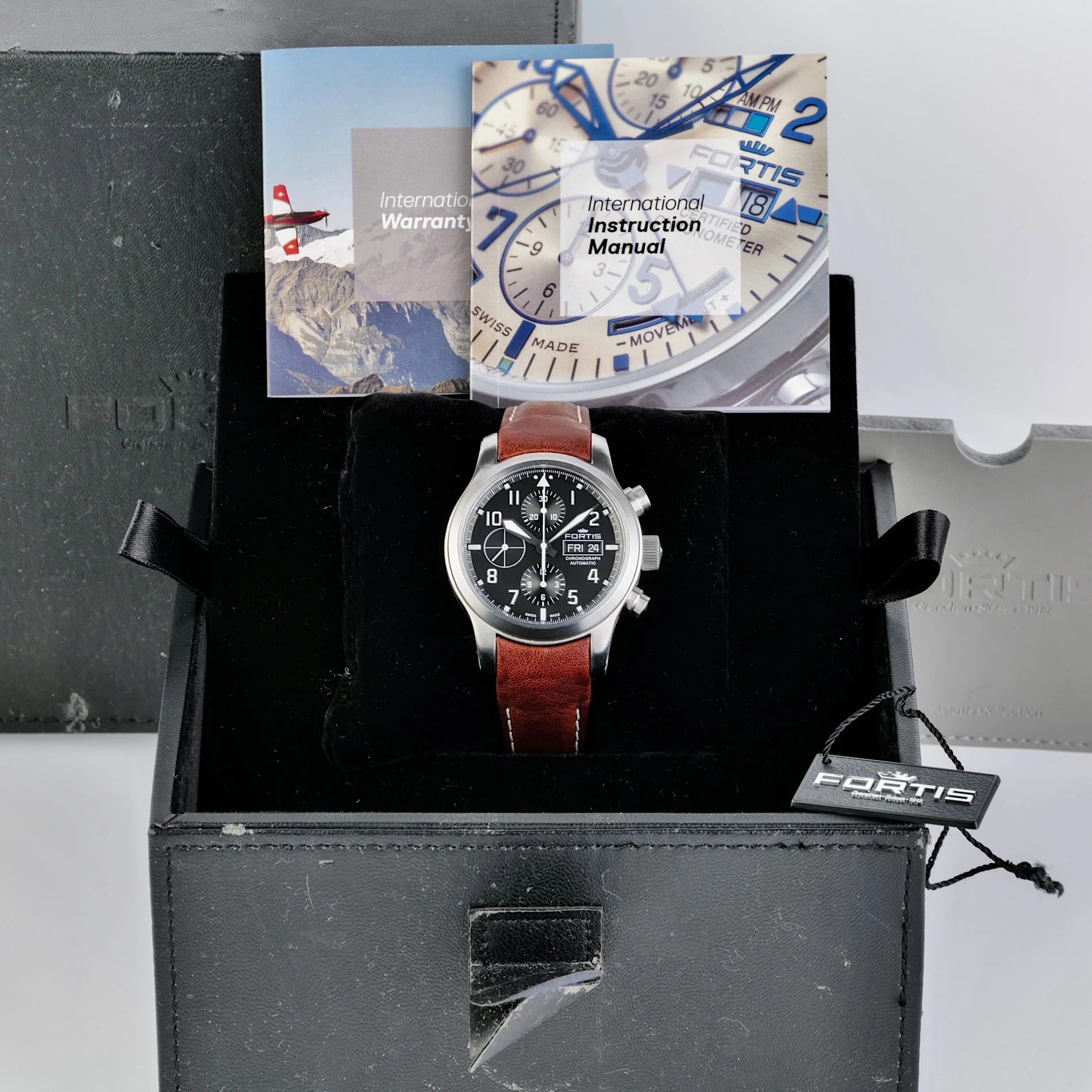 Fortis Aeromaster Chronograph Ref 656.10.141 17172 - Image 4