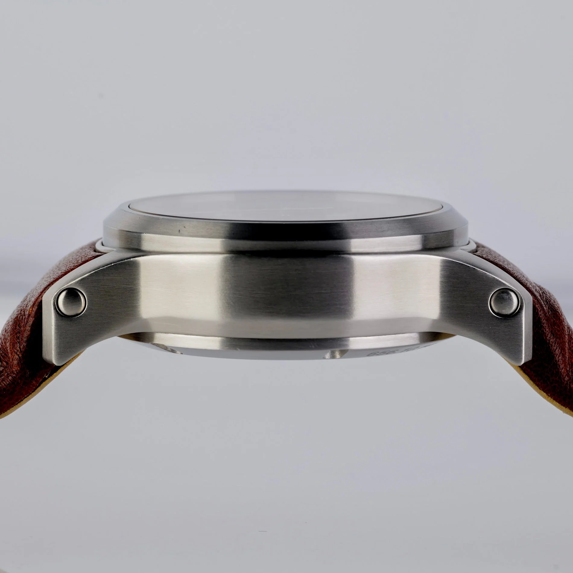 Fortis Aeromaster Chronograph Ref 656.10.141 17172 - Image 8