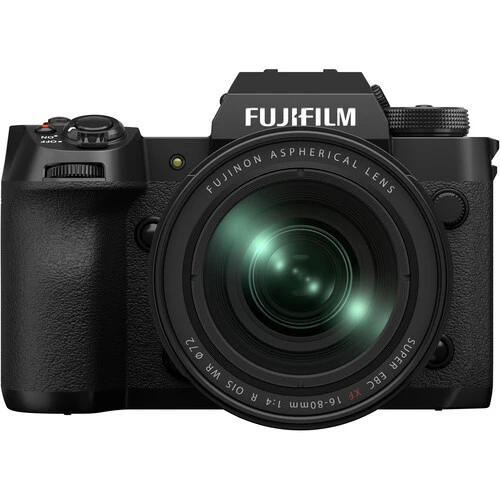 Fujifilm X-H2  w/ 16-80mm