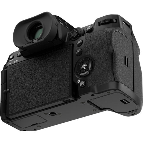 Fujifilm X-H2  w/ 16-80mm - Image 5