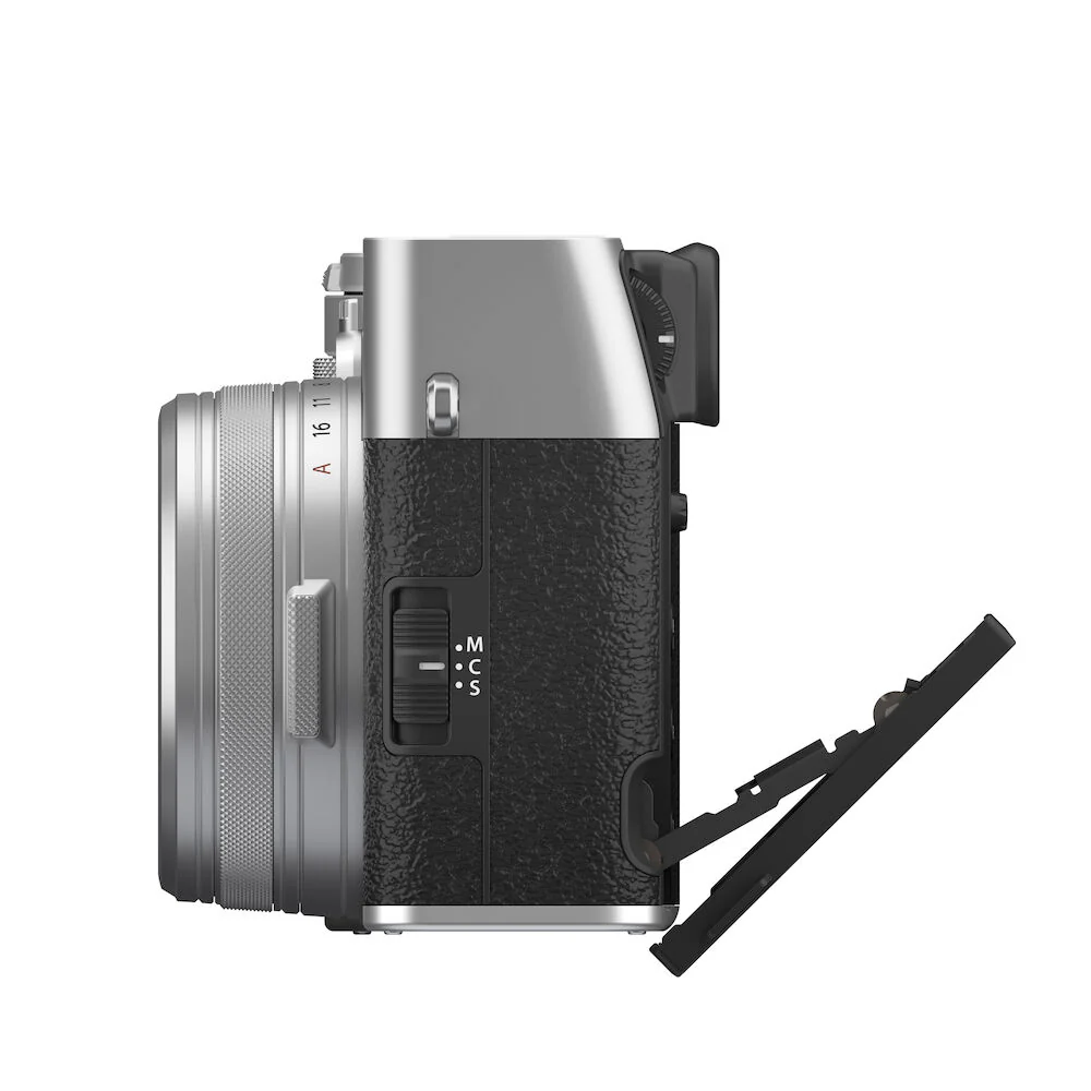 Fujifilm X100VI - Silver - Image 3