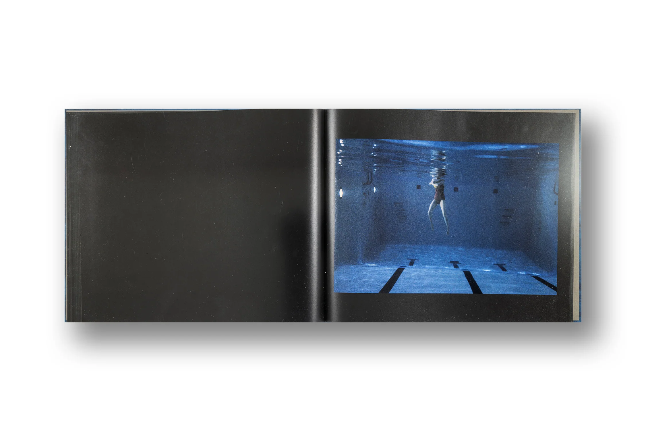 Larry Sultan, Swimmers - Image 11