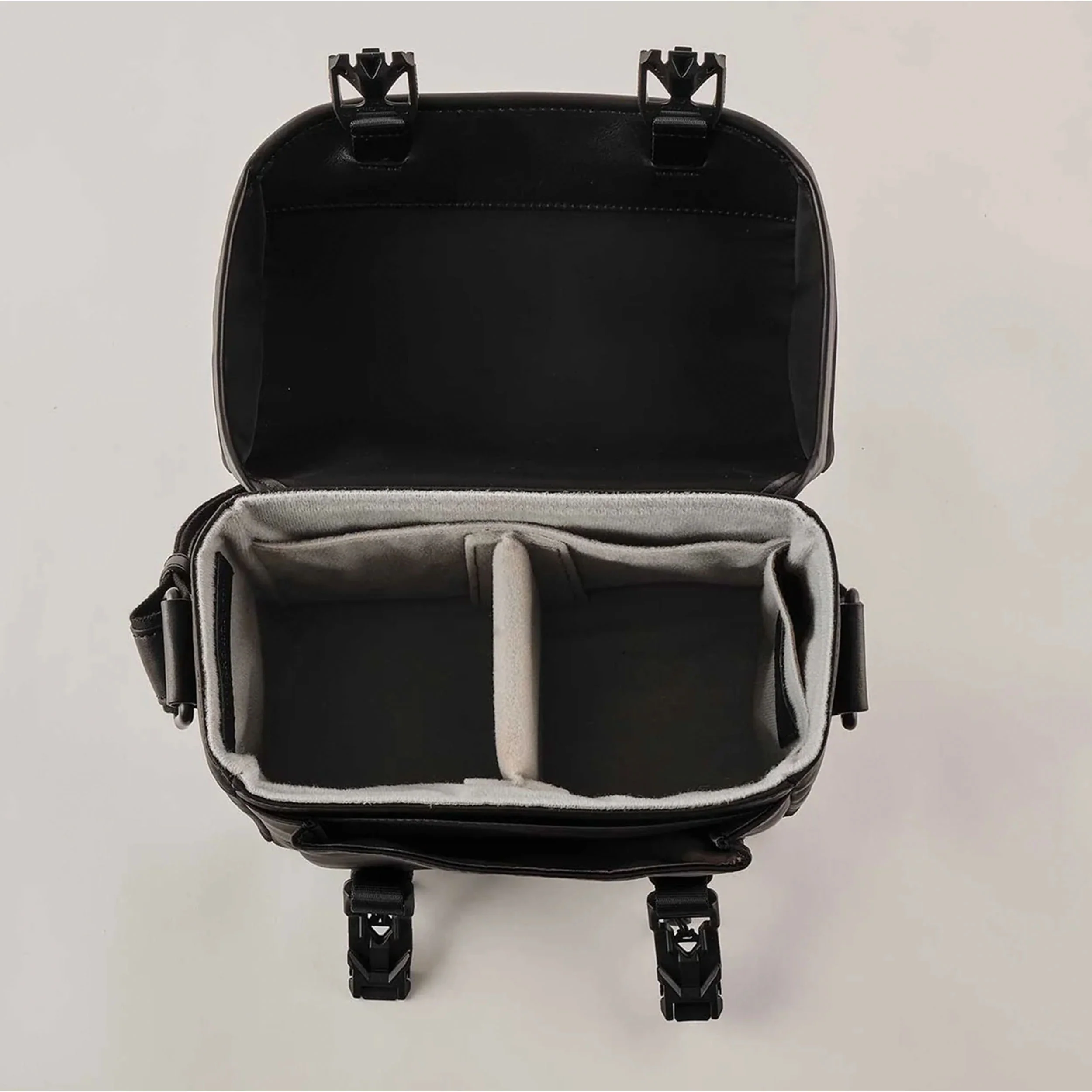 Oberwerth Relon Bag M - Black - Image 3