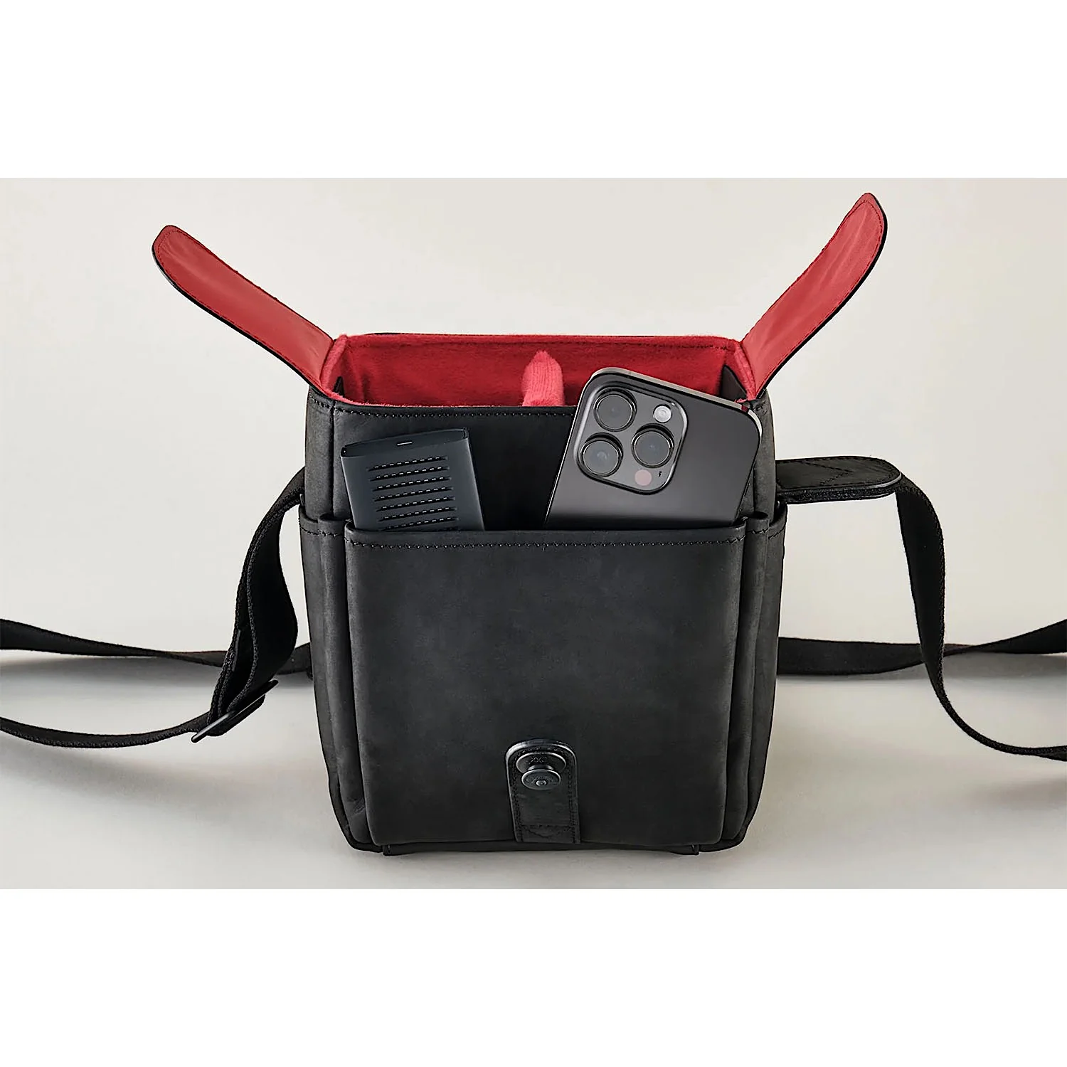 Oberwerth SL Small Black w/ Red Insert - Image 3