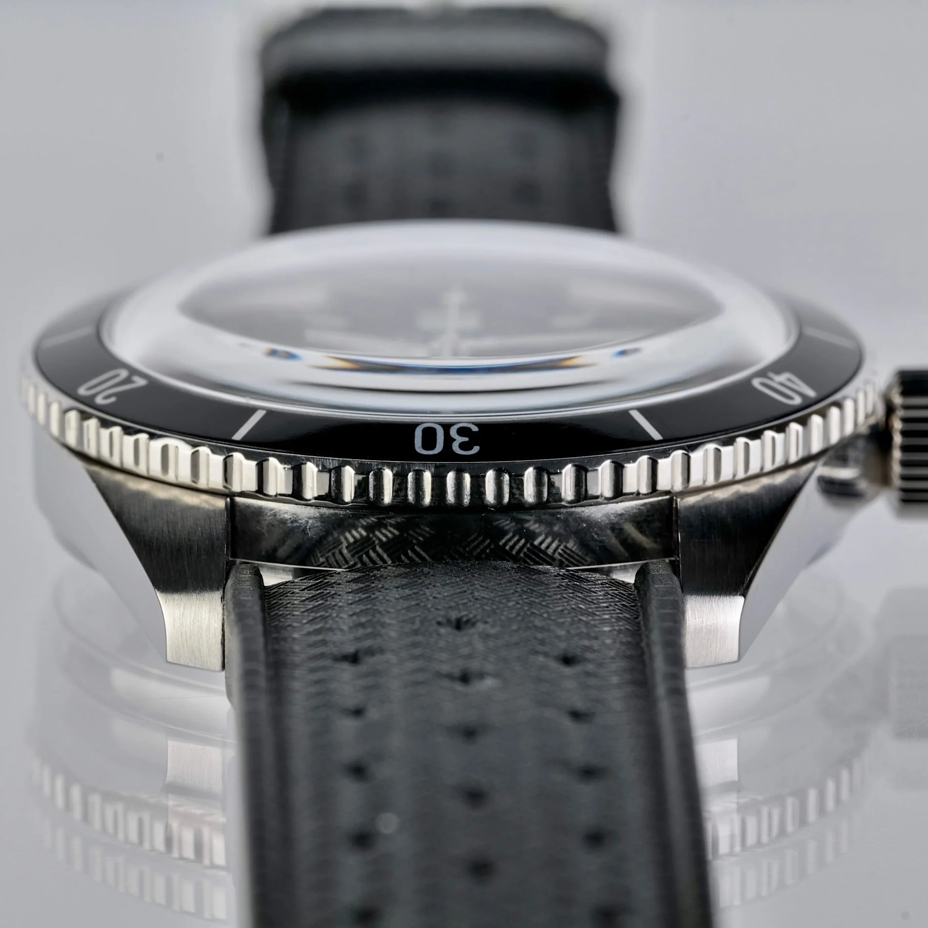 Oris Divers Sixty Five Hodinkee 7774 4087 - Image 3