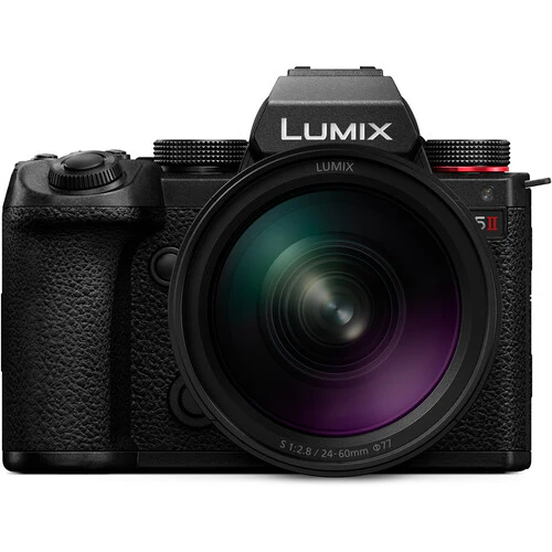 Panasonic S5 II w/ 24-60mm f2.8