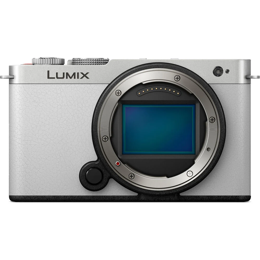 Panasonic S9 Silver/White Body w/ 18-40mm - Image 4
