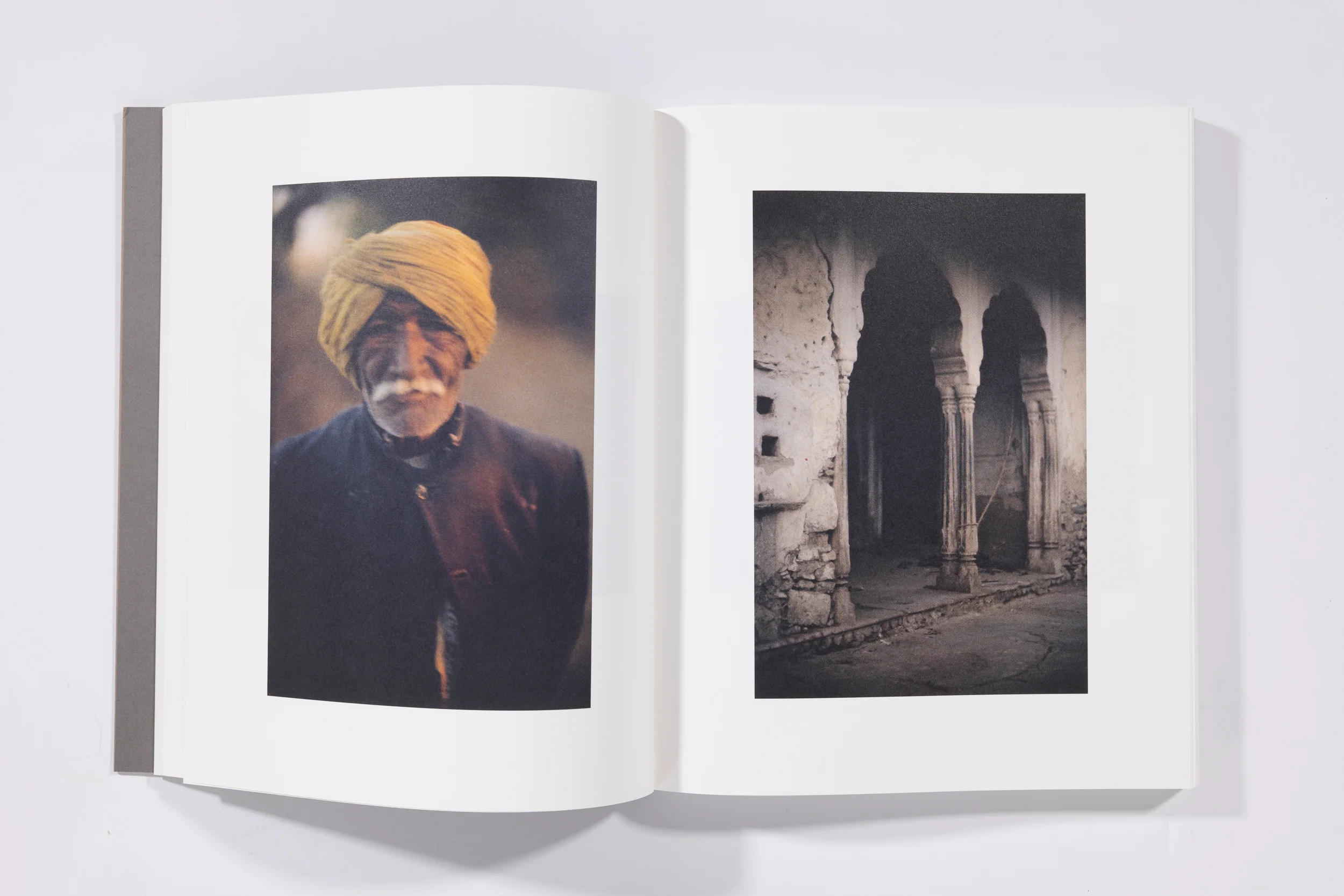 The Smell of India - Paolo Roversi - Image 4