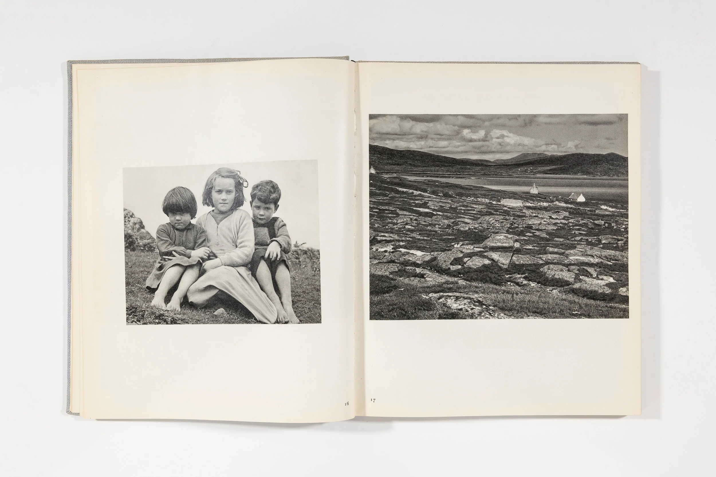 Paul Strand, Tir a Mhurain (8) - Image 6