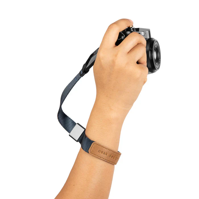 Peak Design Cuff Midnight - Image 3