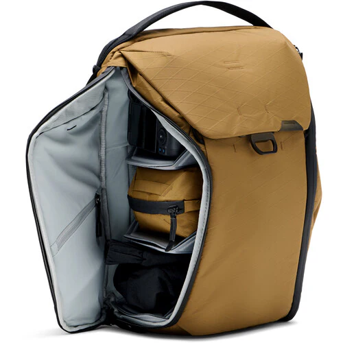 Peak Design Everyday Backpack 20L v2 Coyote - Image 4