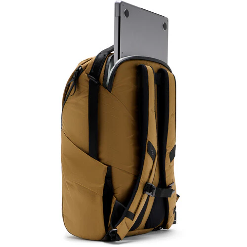 Peak Design Everyday Backpack 20L v2 Coyote - Image 5