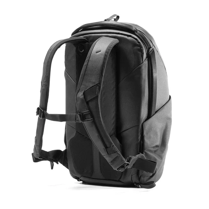 Peak Design Everyday Backpack 20L Zip - Black - Image 2