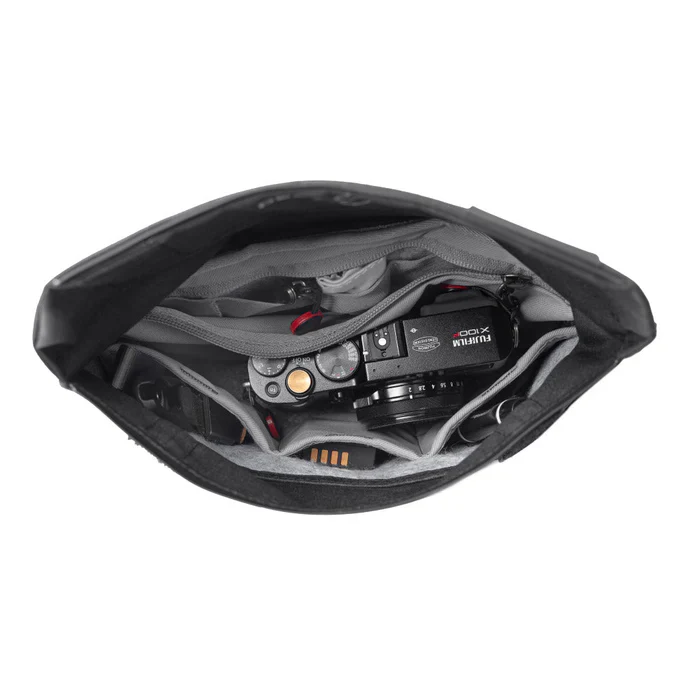 Peak Design Field Pouch - Black - Image 3