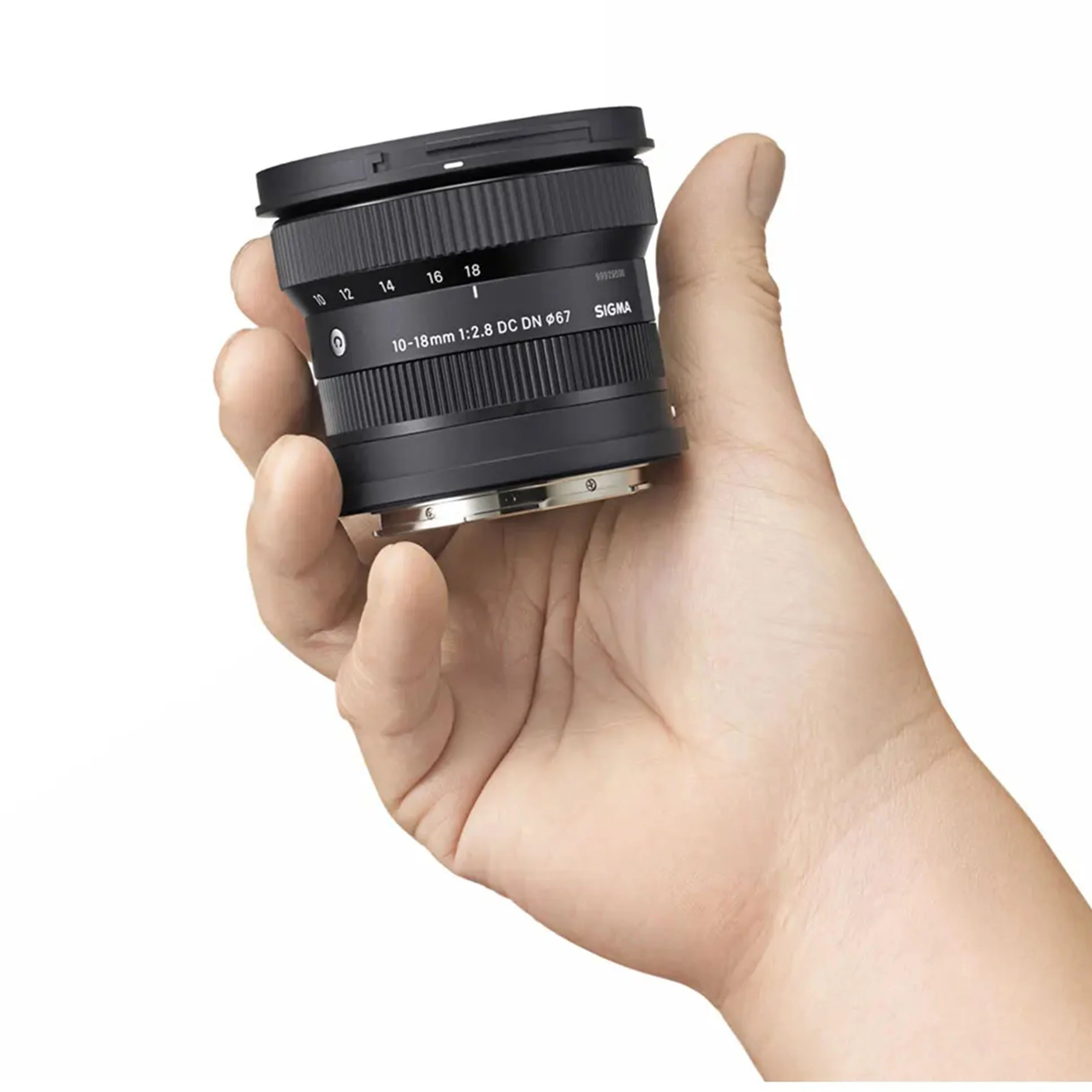 Sigma 10-18mm f2.8 DC DN Contemporary - Canon RF - Image 4