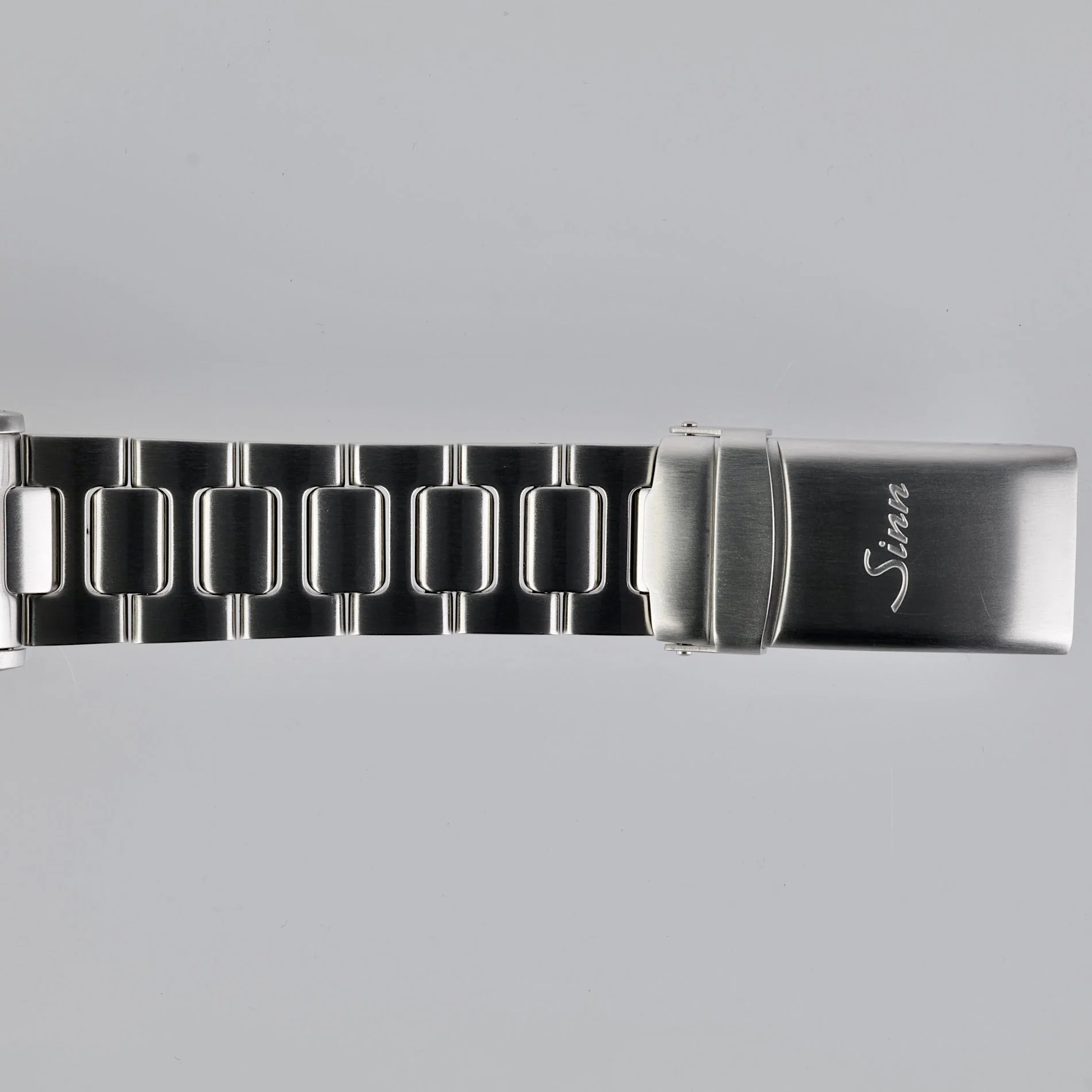 Sinn 556i, Boxed 17847 - Image 8
