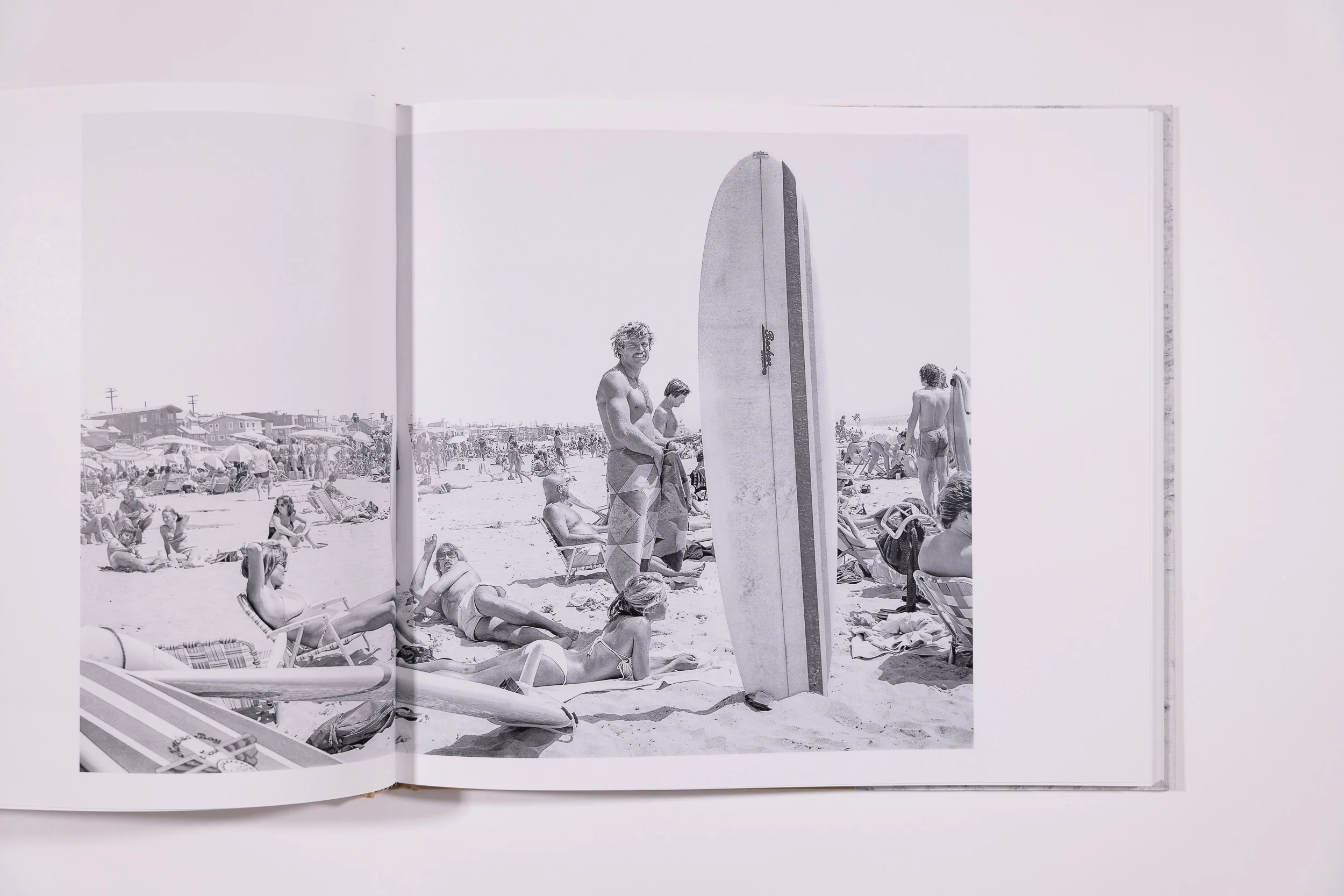 Tod Papageorge, At the Beach - Image 9