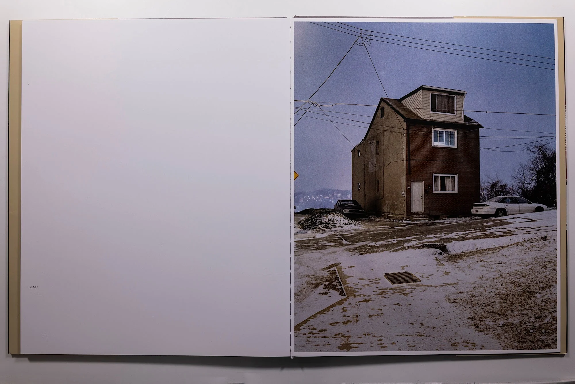 Todd Hido House Hunting - Image 4