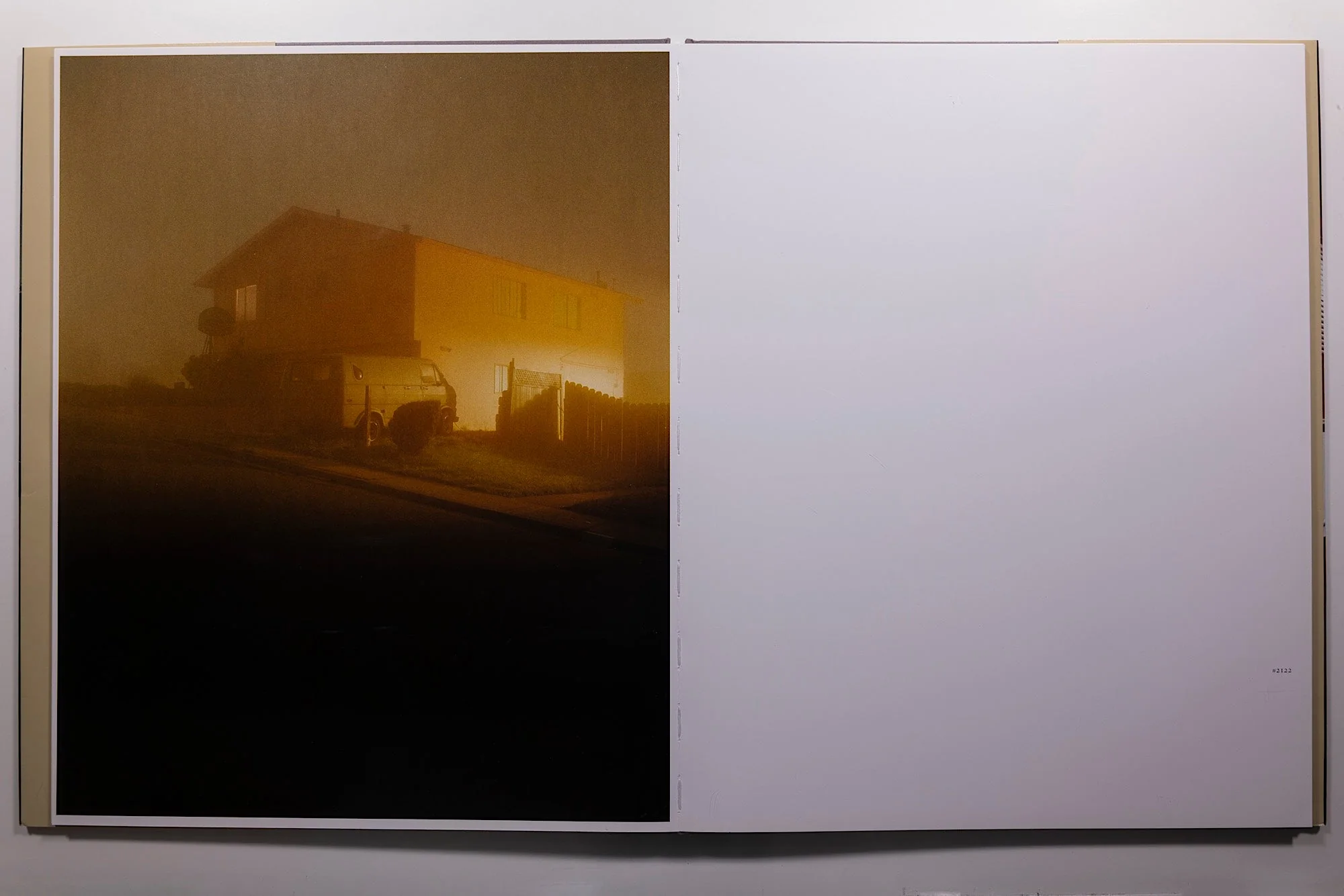 Todd Hido House Hunting - Image 8