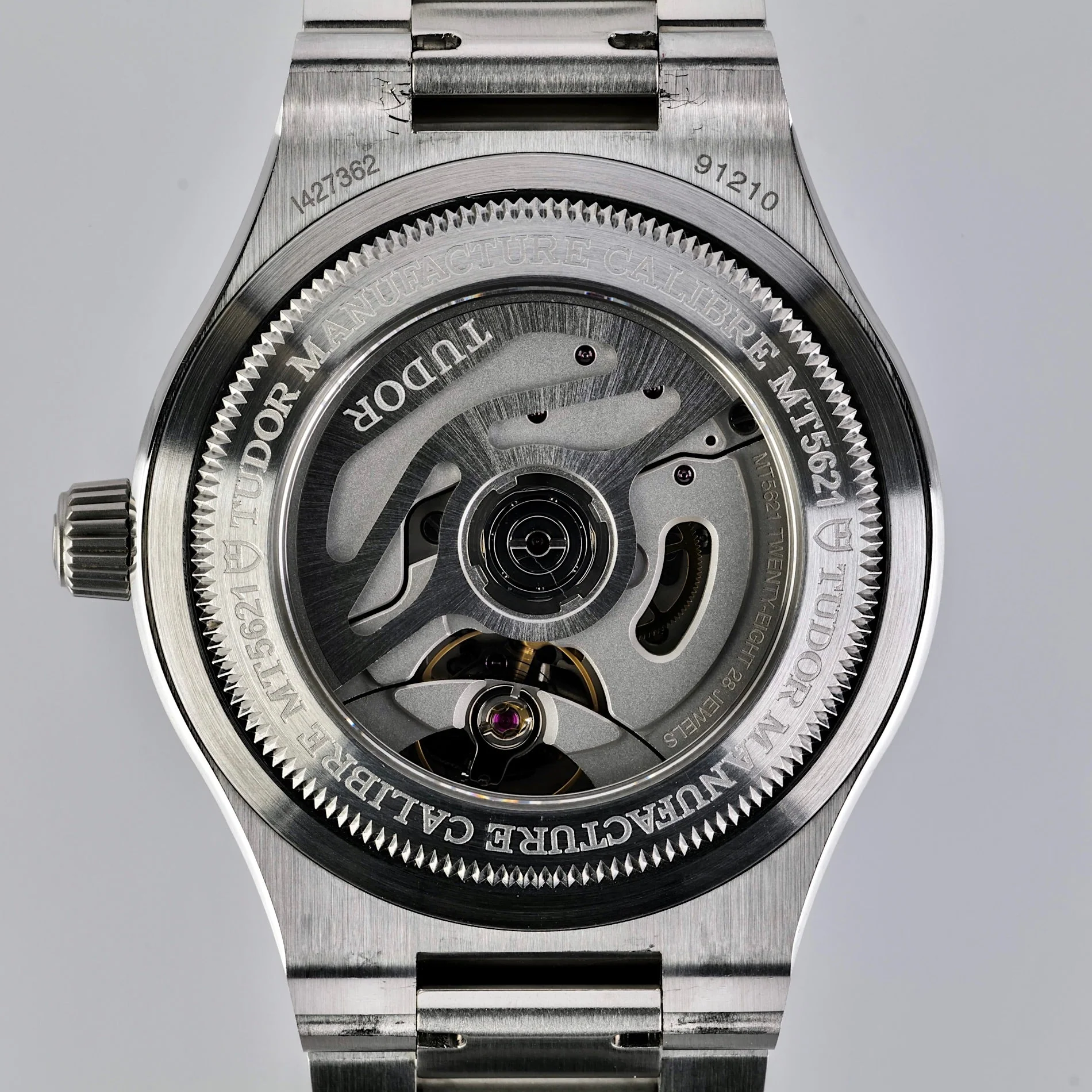 Tudor North Flag Ref 91210N I427362 - Image 3