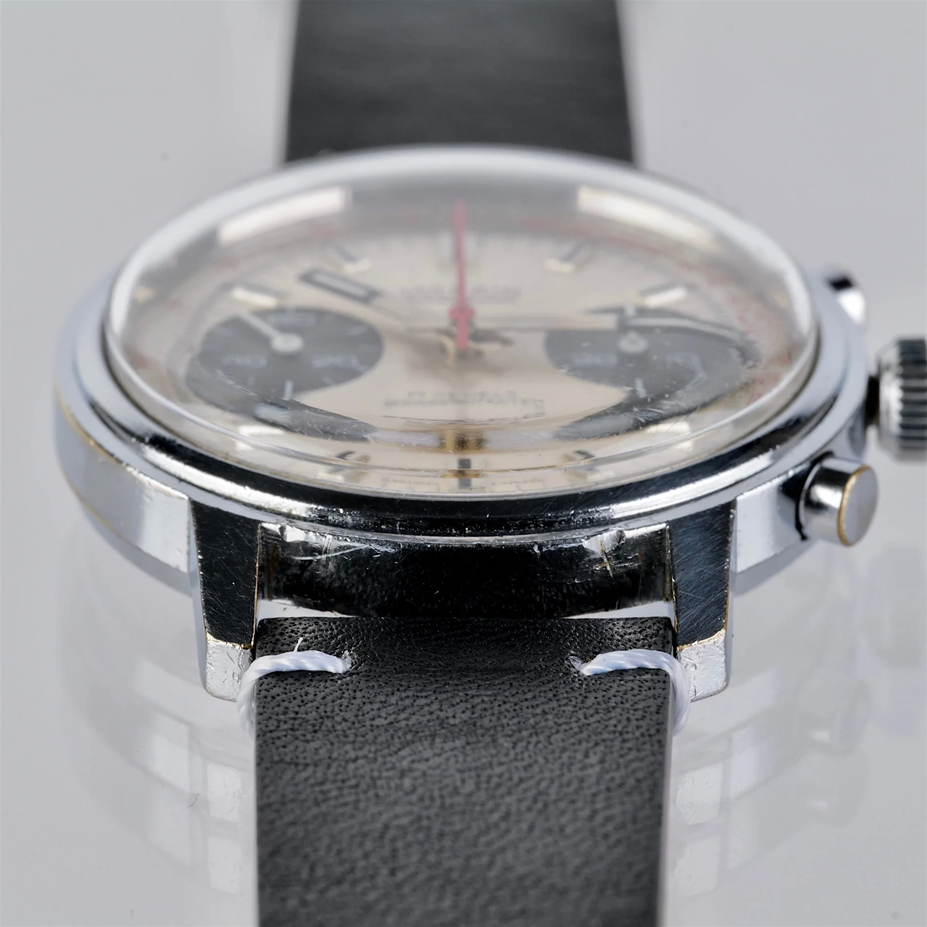 Vintage Vulcain Chronograph Ref 1376 (9) - Image 4